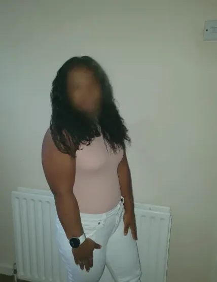 Alba, 24 anni